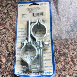 Zinc plated oar locks